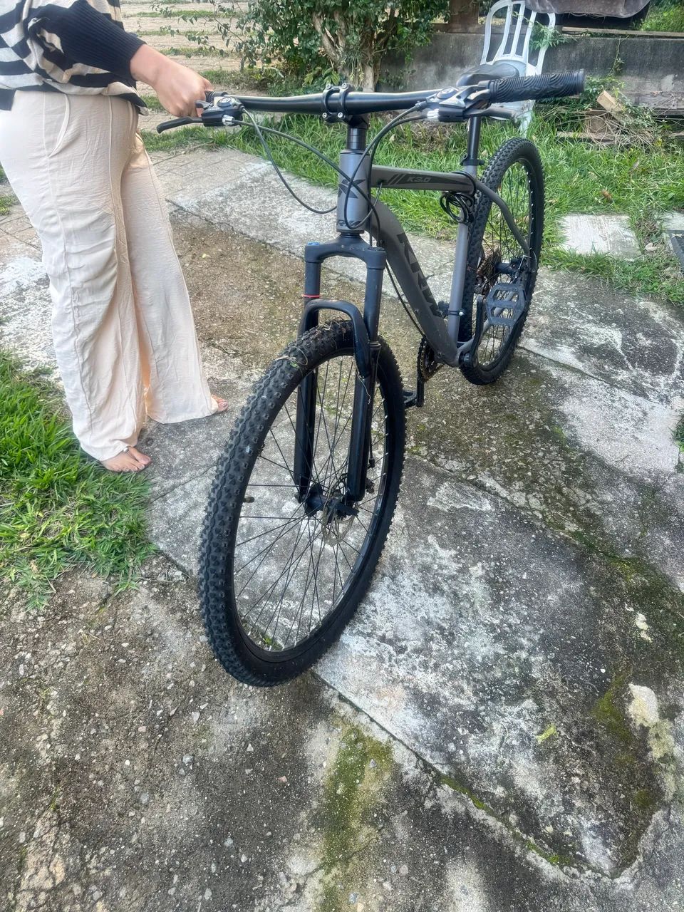 Bicicleta pouco utilizada 