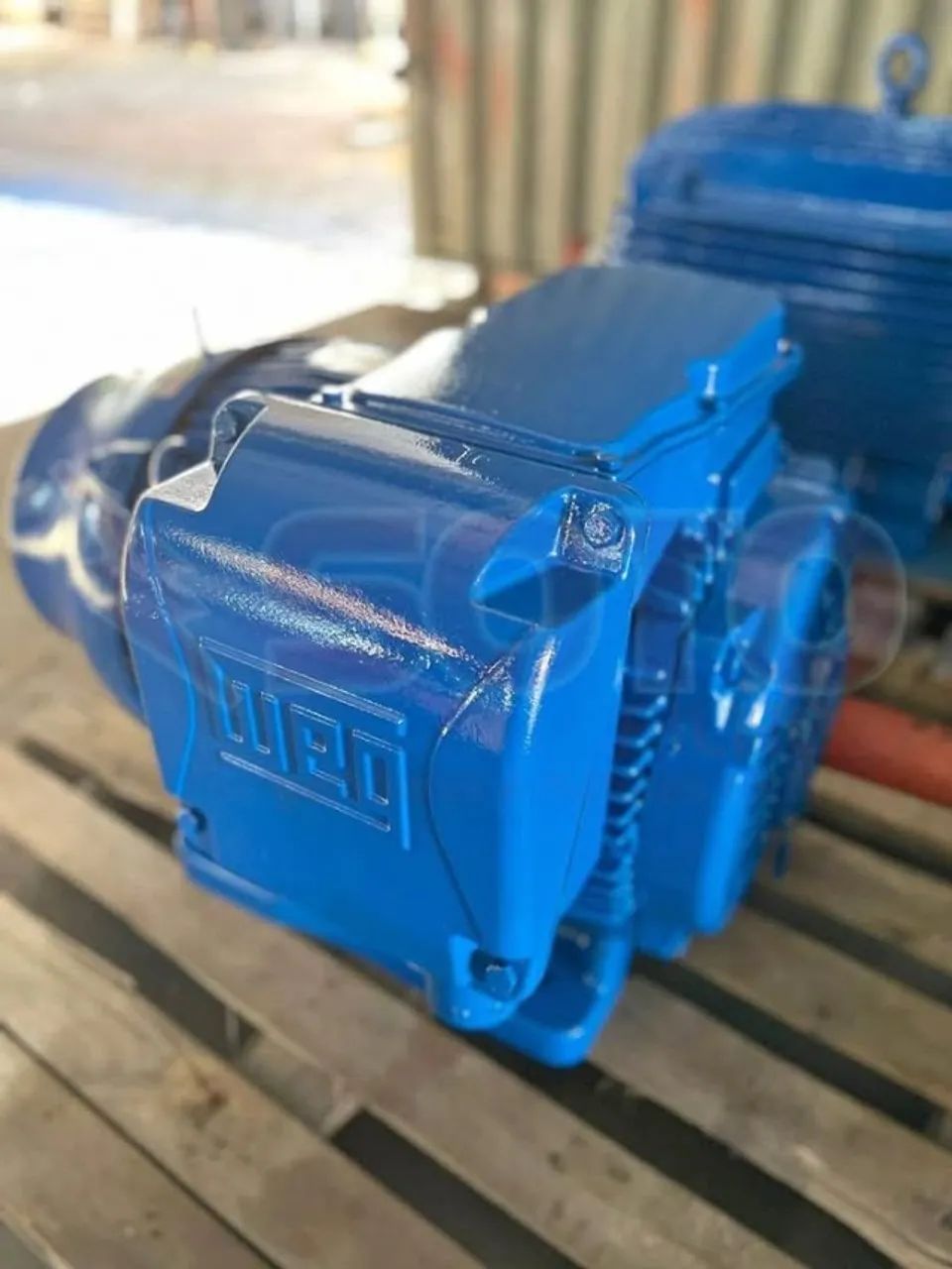 Motor elétrico Weg w22 100 cv 4 polos 220/380/440 v - Foto 3