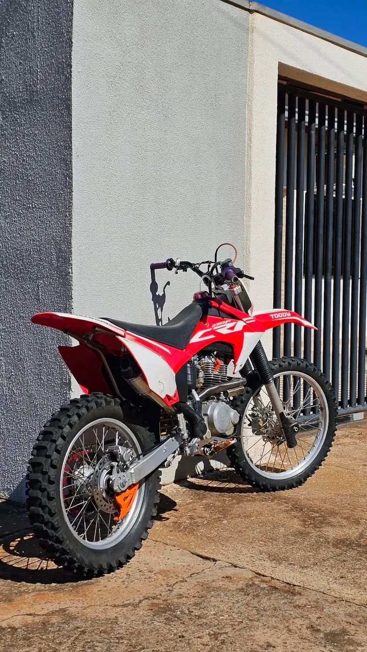 CRF 230F 2016