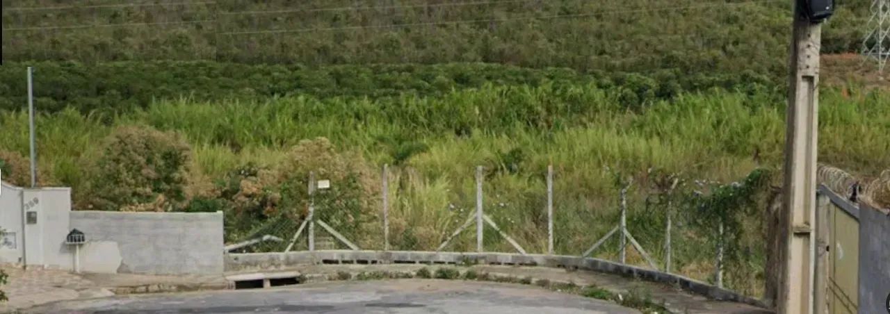 Terreno com 2.655,65m2 - Jardim Indaiá - Imóvel Caixa - Foto 2