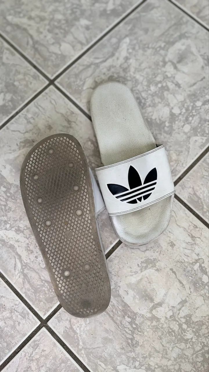 Chinelo Adidas - Size 40 - Foto 2