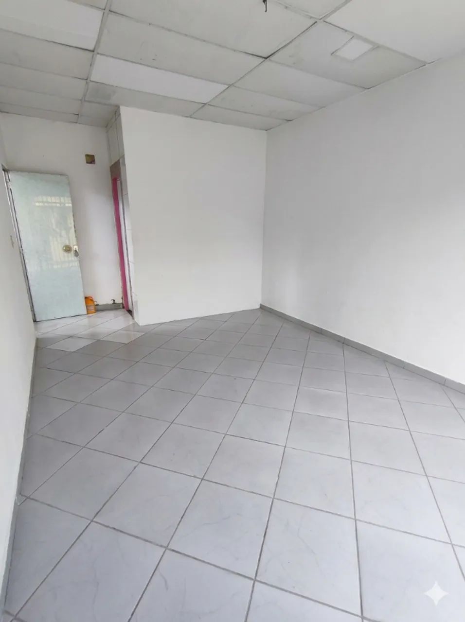  PONTO COMERCIAL PARA LOCAÇÃO - FLORESTA