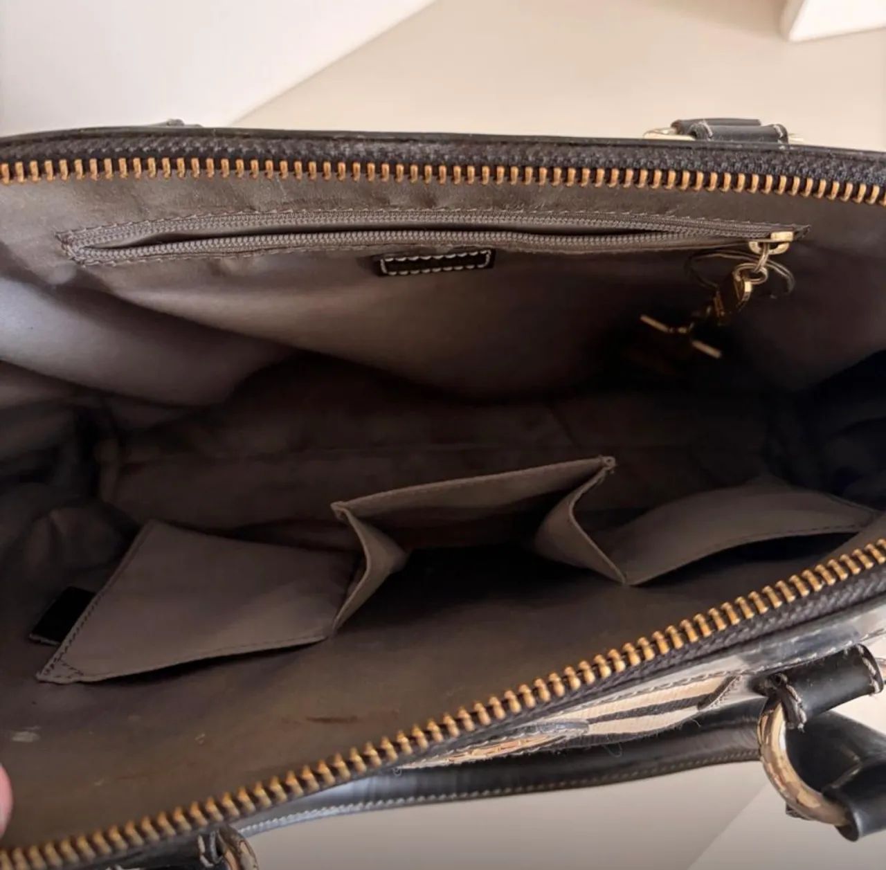 Bolsa Victor Hugo original - Foto 3