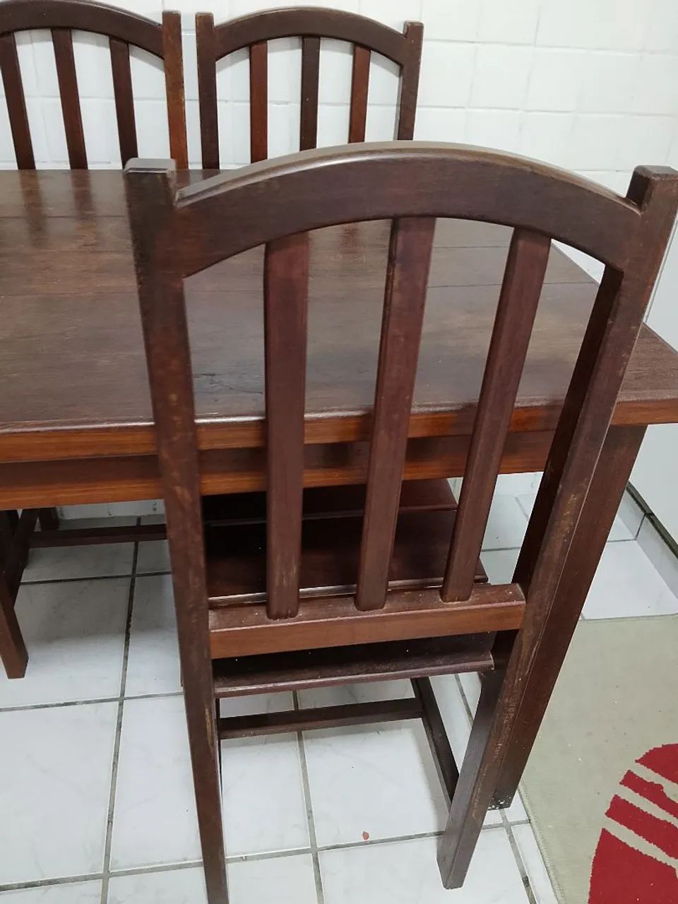 Mesa Madeira com 4 cadeiras  - Foto 3