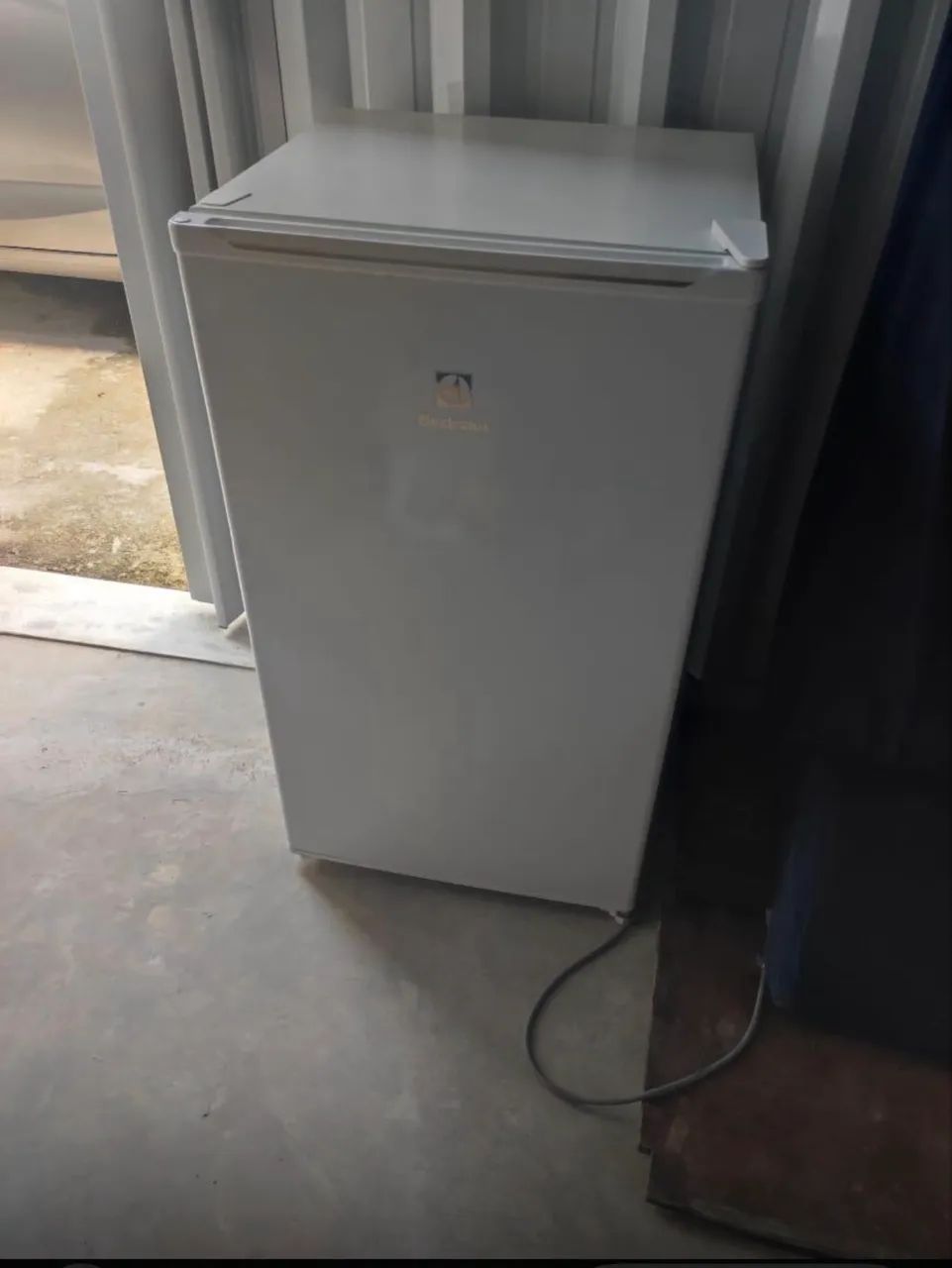 Geladeira cônsul 120l 