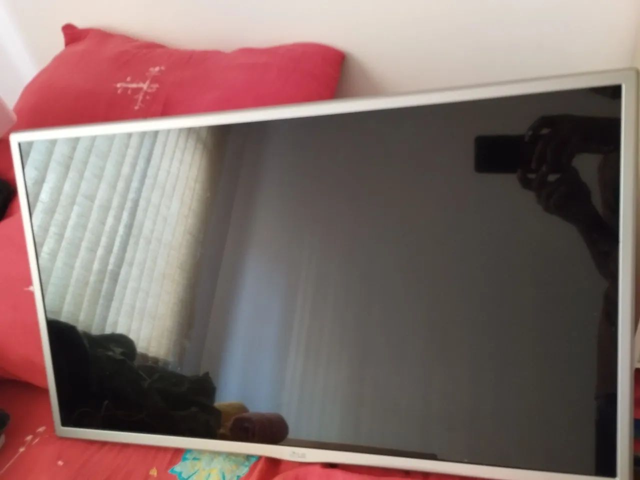 Tv LG 32 polegadas, não é smartv! 400 reais  - Foto 2