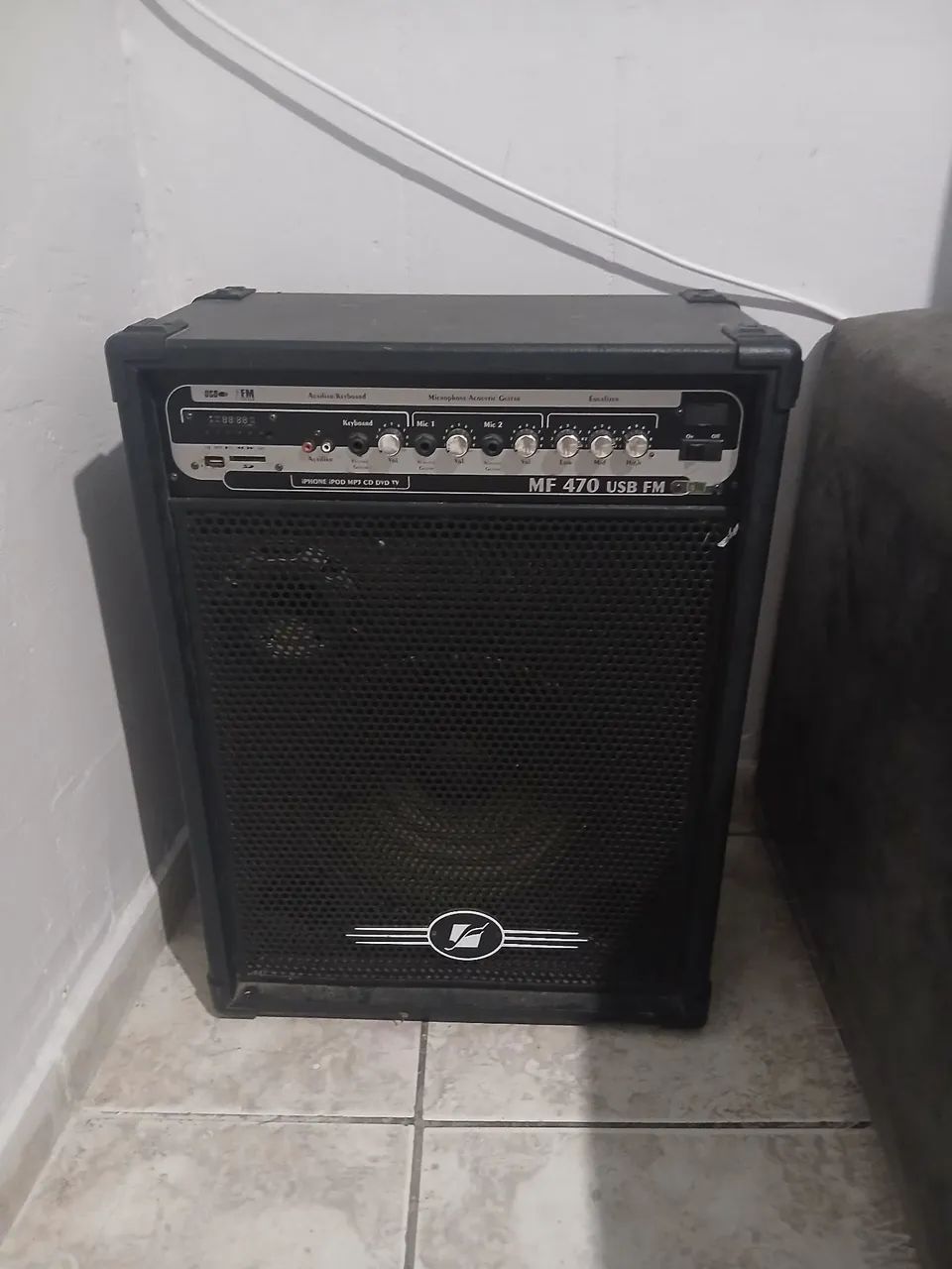 Caixa de som com adaptador de Bluetooth  - Foto 4