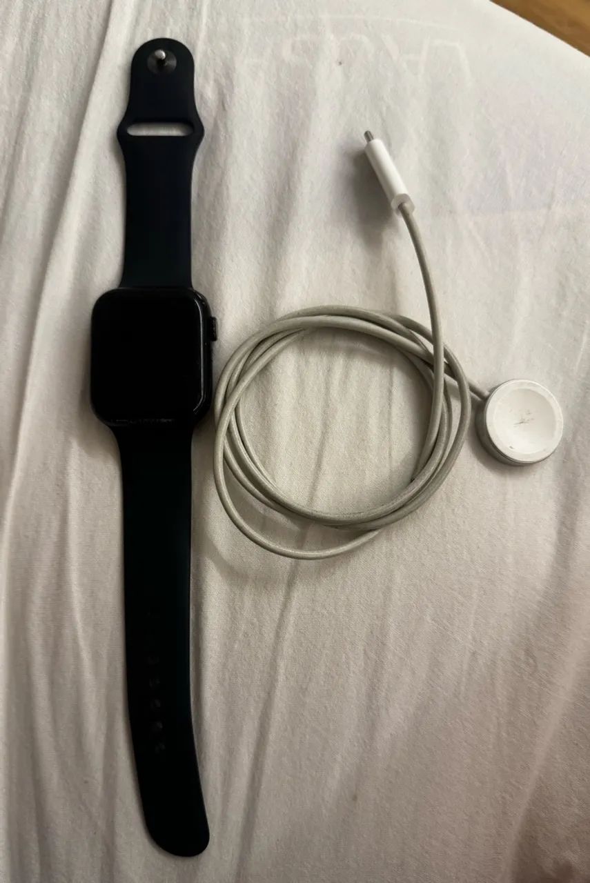 Apple Watch Series 8 (GPS + Celular)