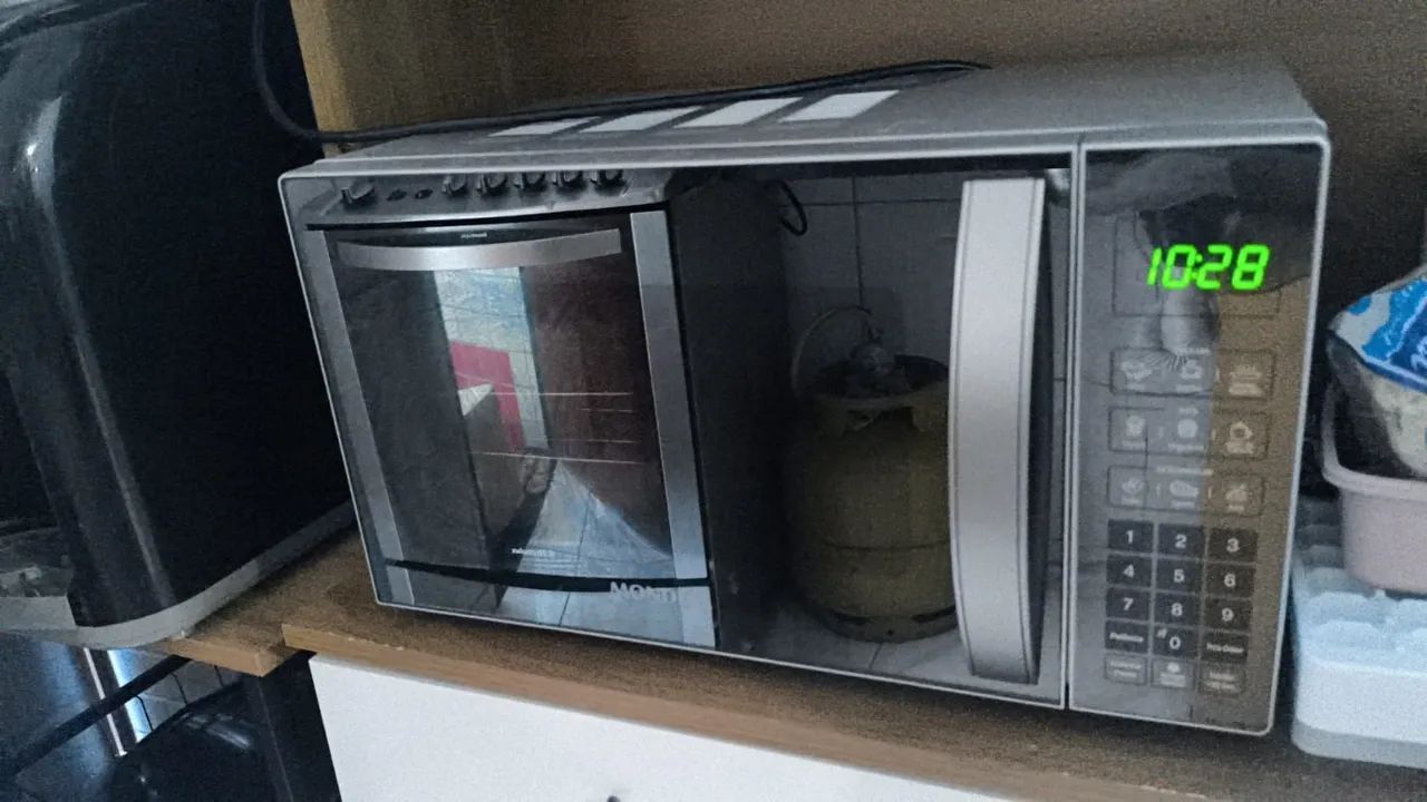 Microondas Novo