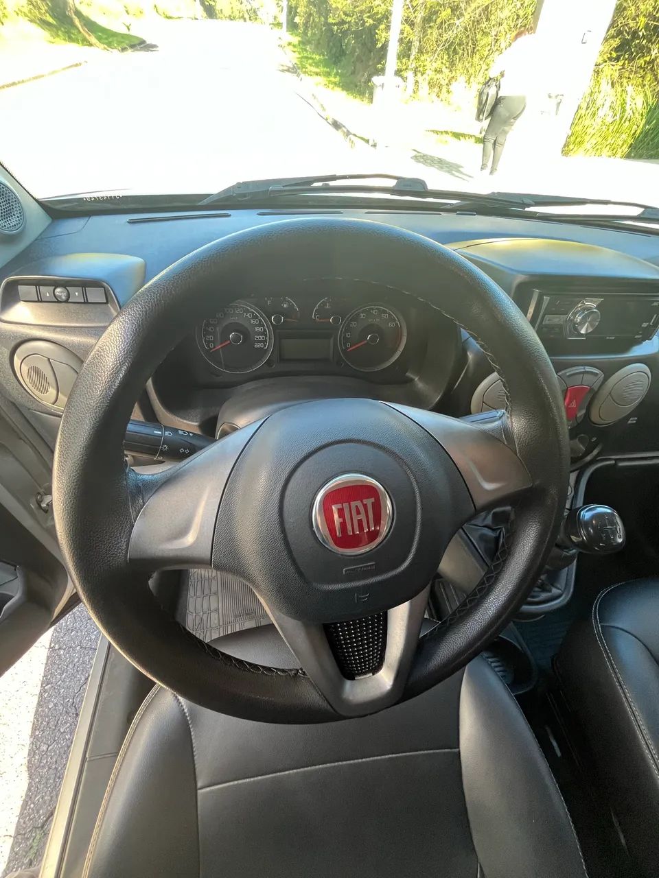Fiat Doblo Essence 1.8 Flex 16V 5P 2018 - Foto 2