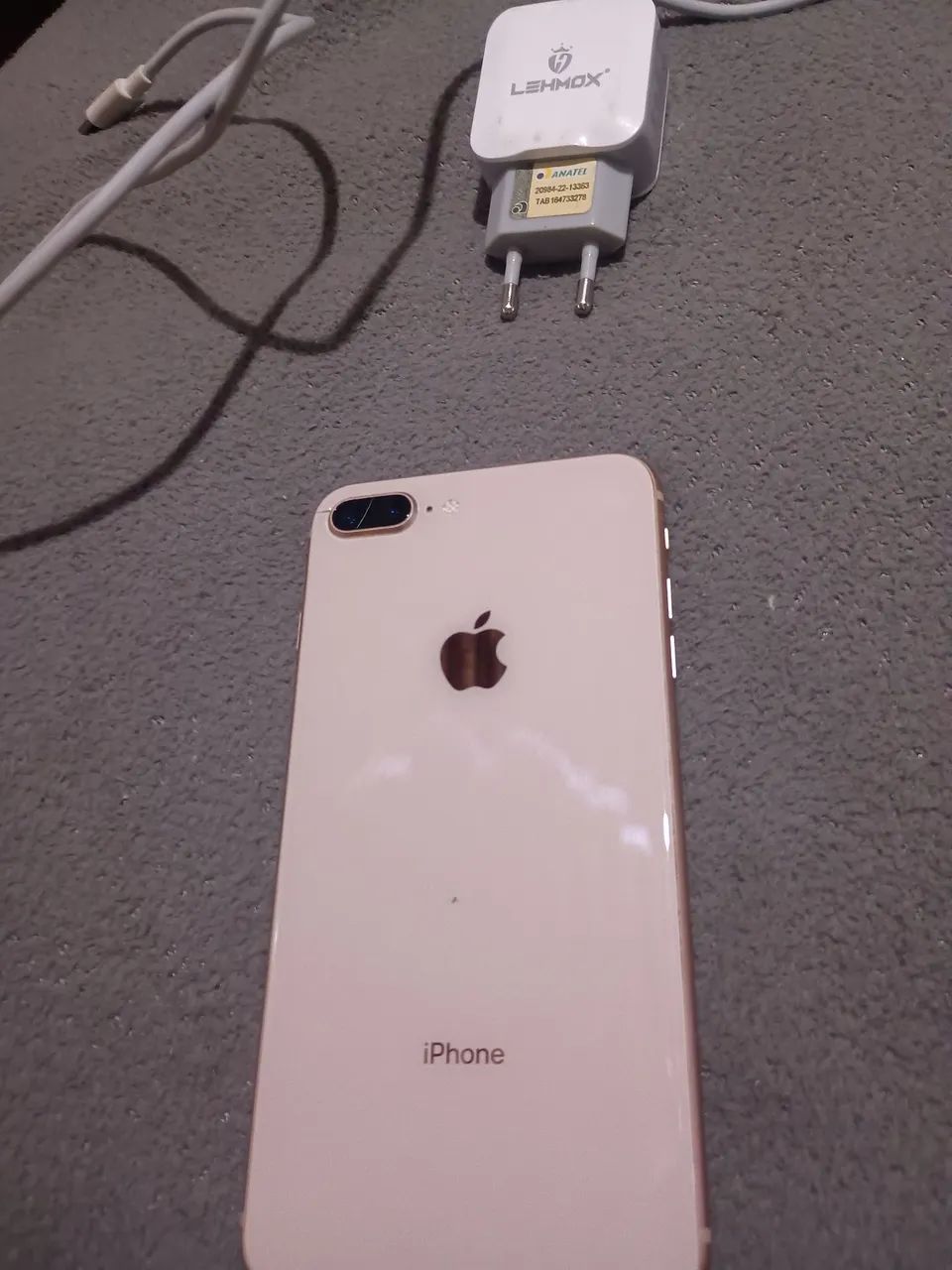 Celular iPhone 8 plus  - Foto 2