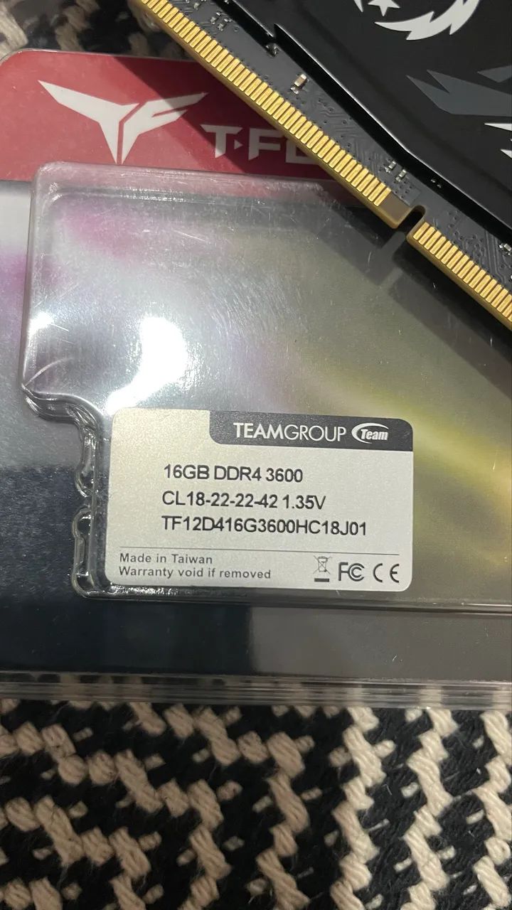Memoria Ram 32 GB DDR4 - Foto 3