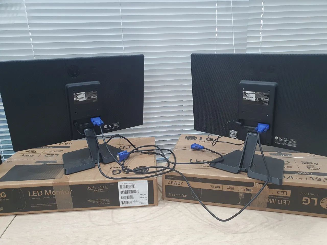 Monitor LG flatron 19,5 pol - Foto 3