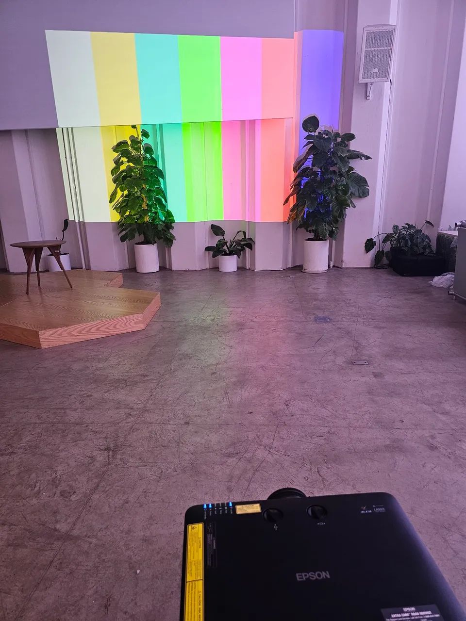 Projetor epson power liteL615U - Foto 4