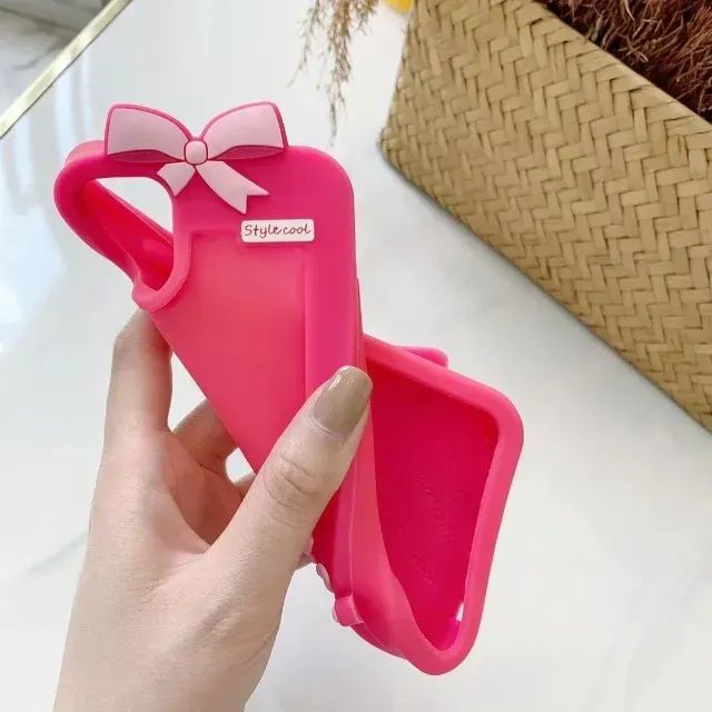 Capinha Iphone 11 Barbie (Rosa + popom) - Foto 2