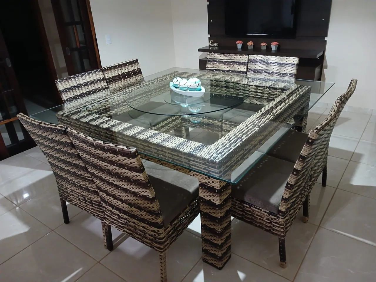 Mesa de jantar com cadeiras  - Foto 3