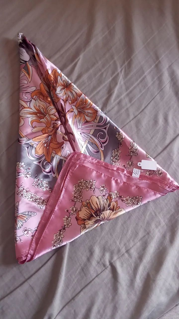 Lenço poliéster - Rosa Floral  - Foto 4