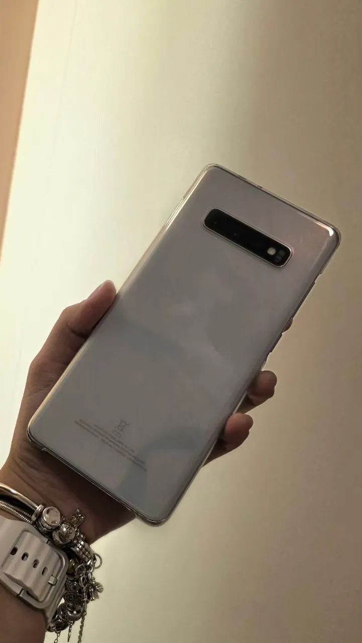 SAMSUNG S10+ 128GB - Foto 3