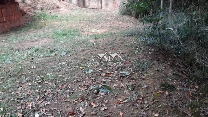 Terreno- Petrópolis, Araras
