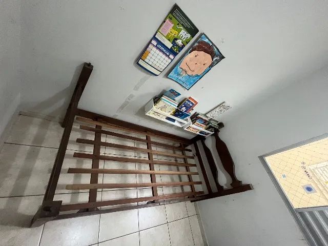 Cama de solteiro em madeira maciça - Foto 2