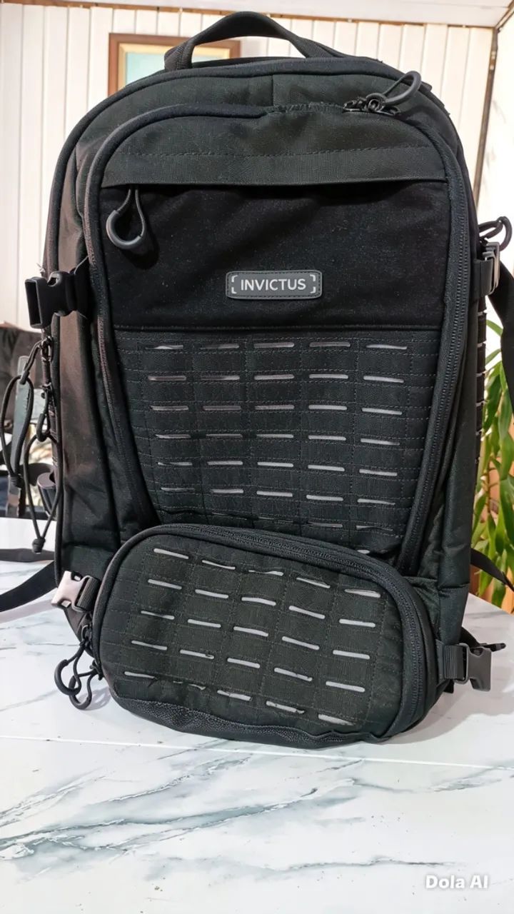 Mochilas e botas Invictus