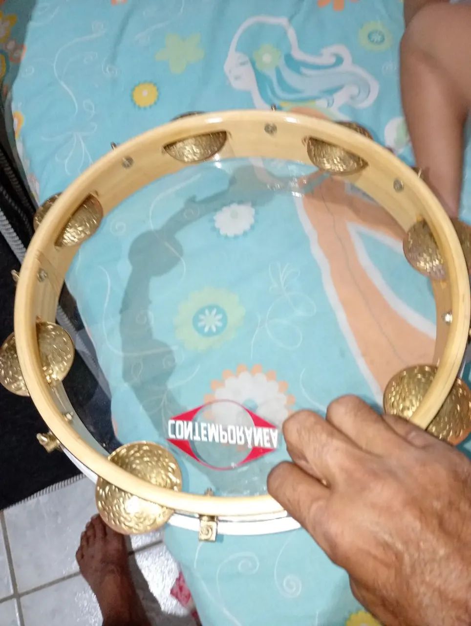 Vendo pandeiro contemporânea de 12polegadas, excelente estado - Foto 2
