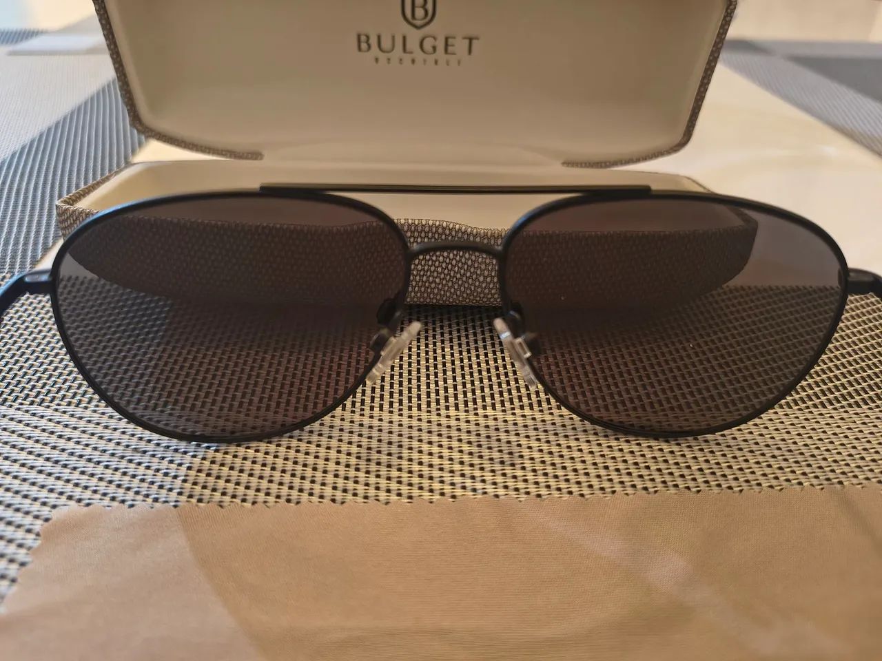  Óculos de Sol Premium com Estojo - Bulget  - Foto 4