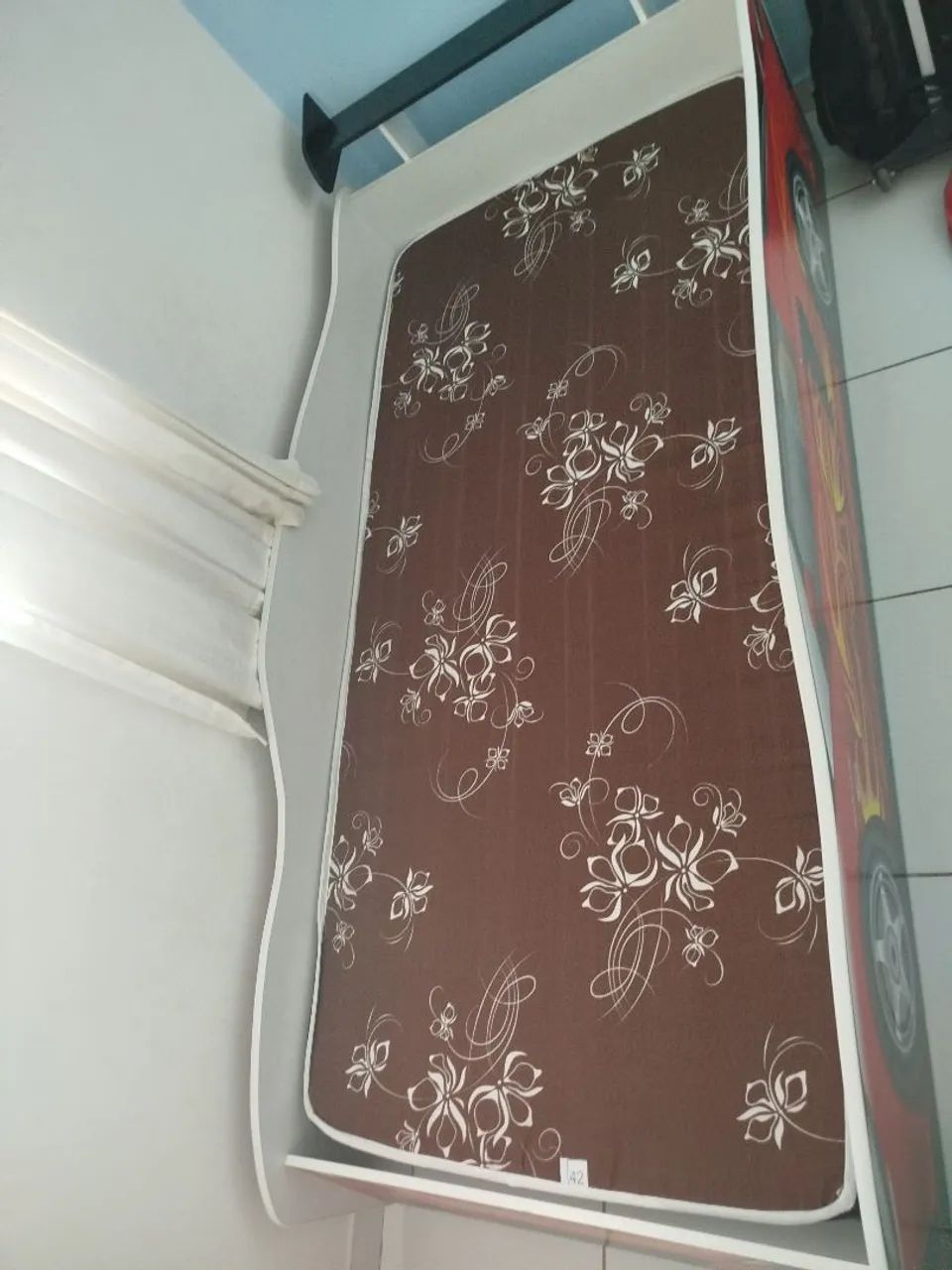 Cama infantil carro completar