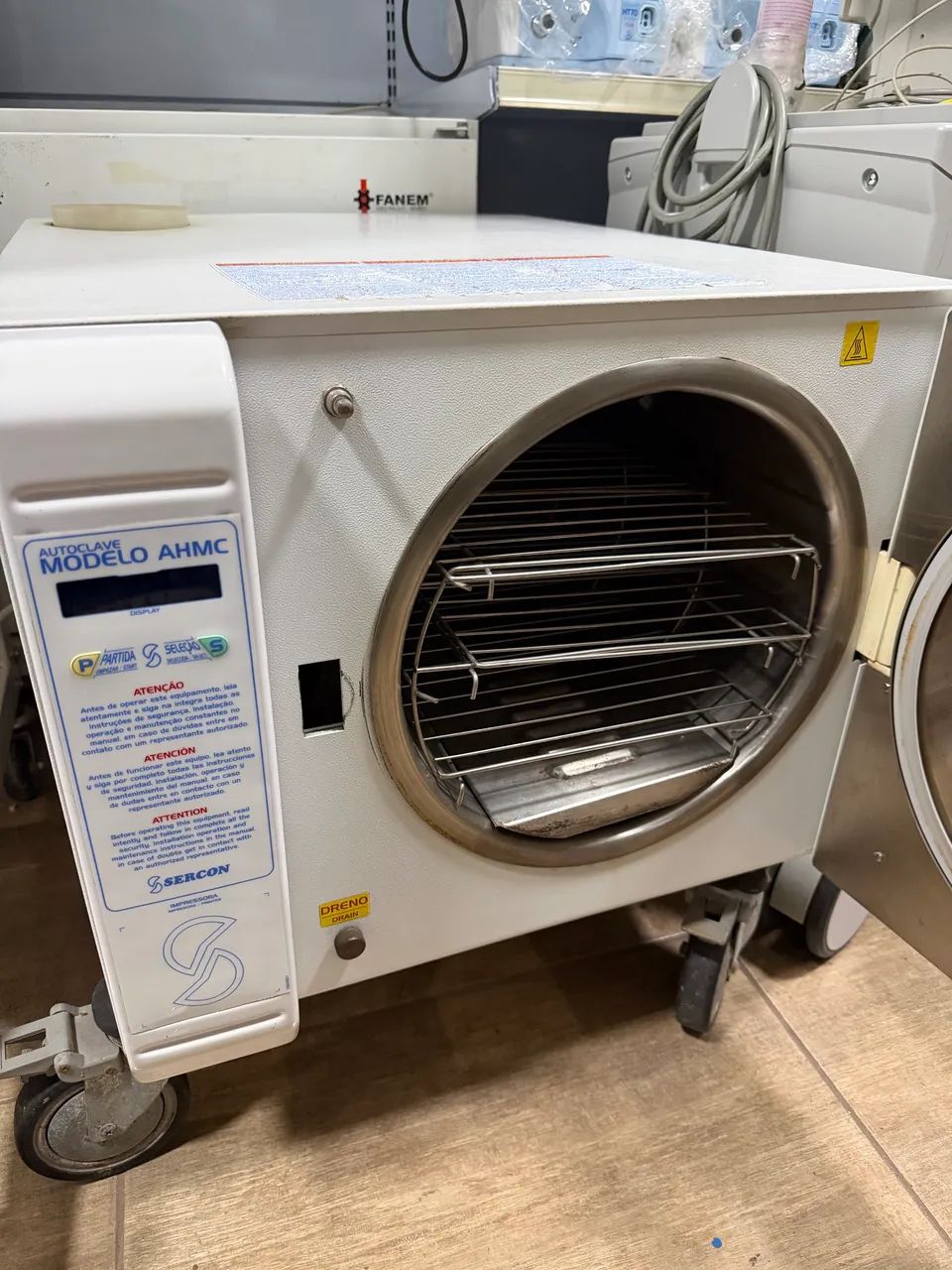 Autoclave horizontal de bancada sercon 42 Litros   - Foto 3