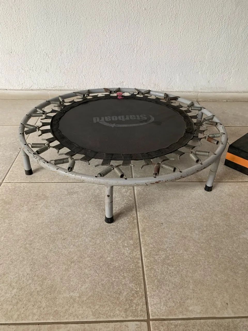 MINI JUMP / TRAMPOLIM