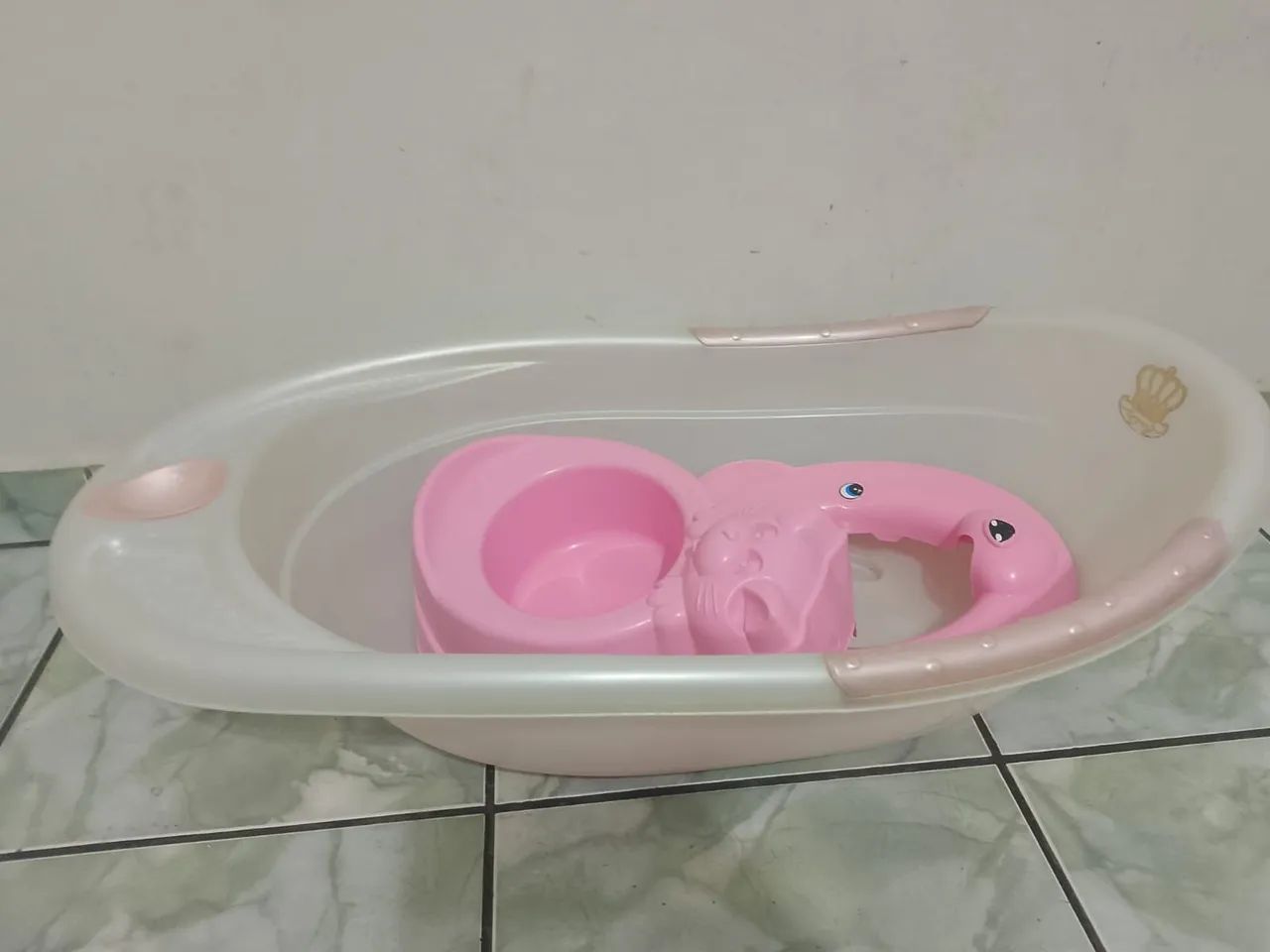 Banheira infantil, pânico e redutor de assento  - Foto 3