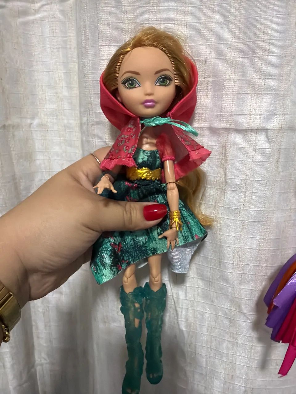 Boneca ever after high ashlynn Ella 