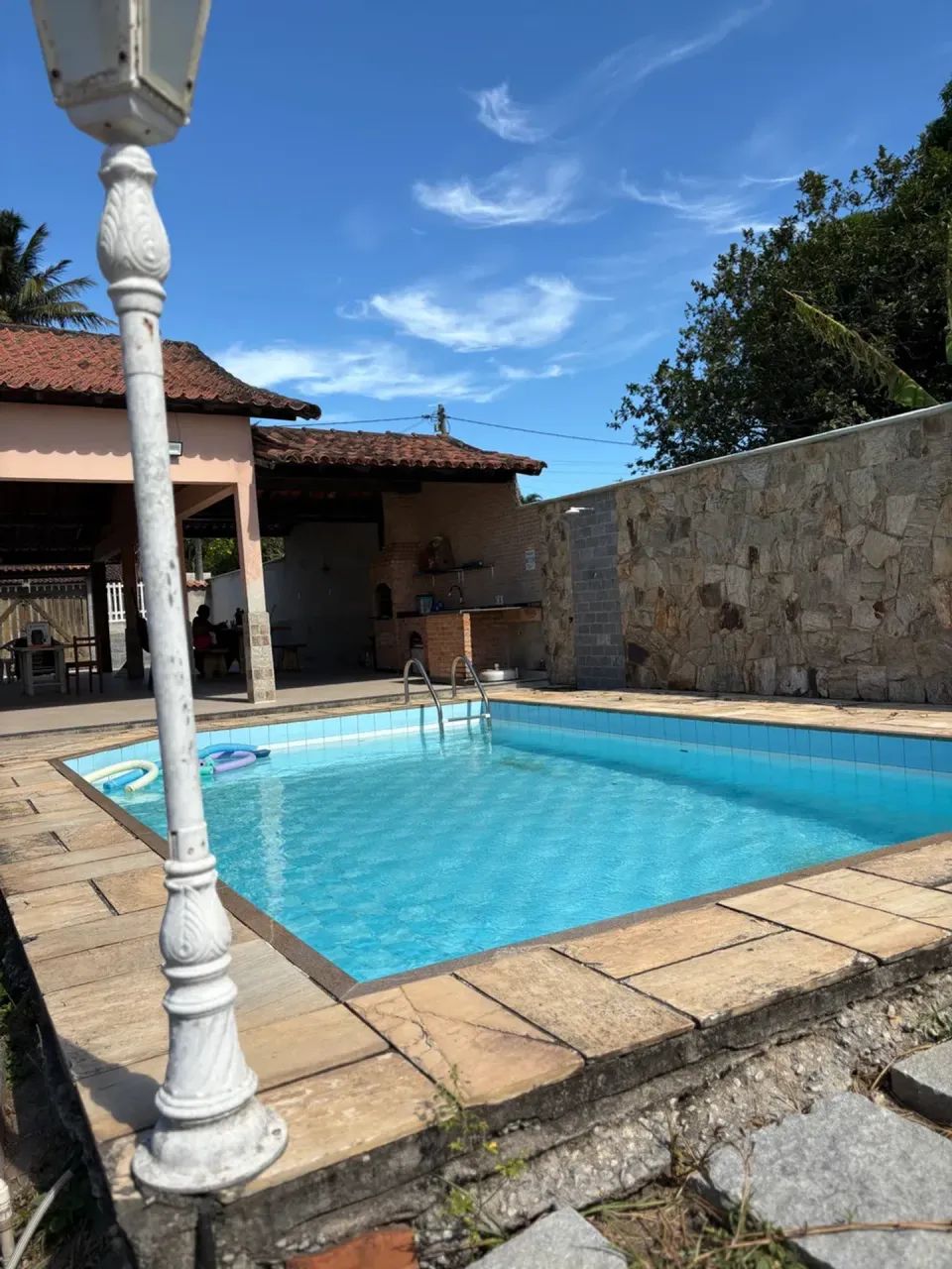 Casa para venda com 554 metros quadrados com 4 quartos