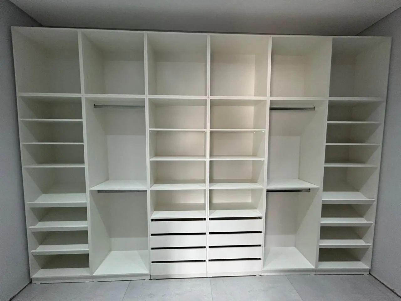 CLOSET 100% MDF NA COR BRANCO!!! - Foto 2