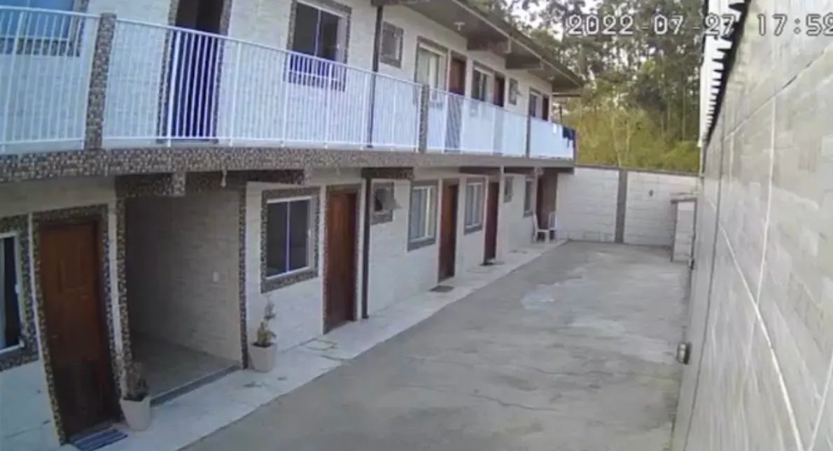 Alugo apartamento mobiliado 