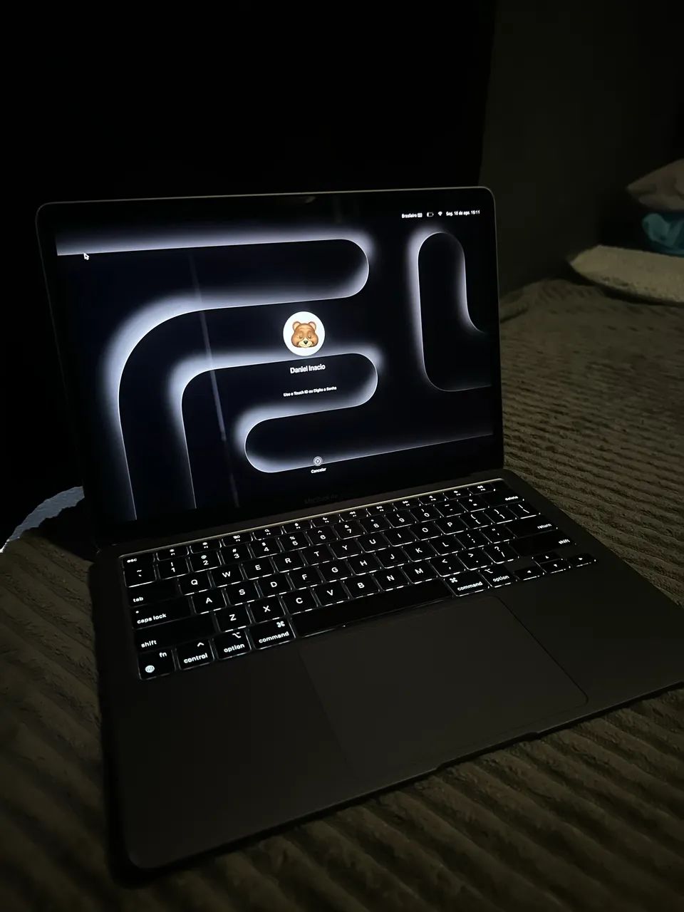 Macbook M1 2020 