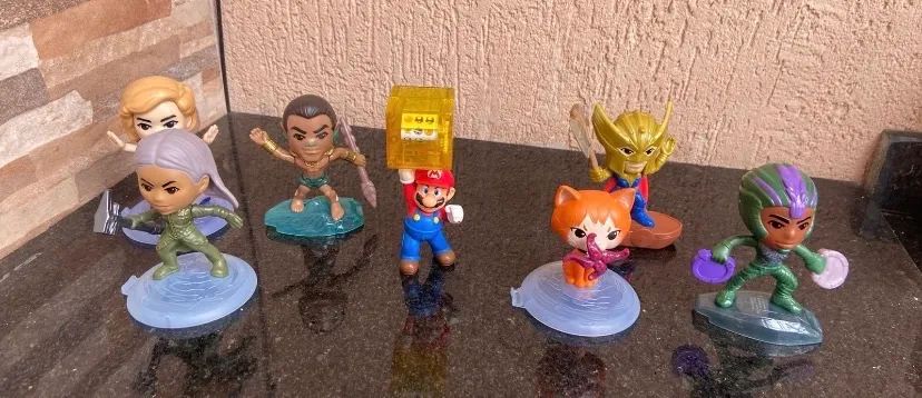 Coleção mini bonecos colecionadores  - Foto 3