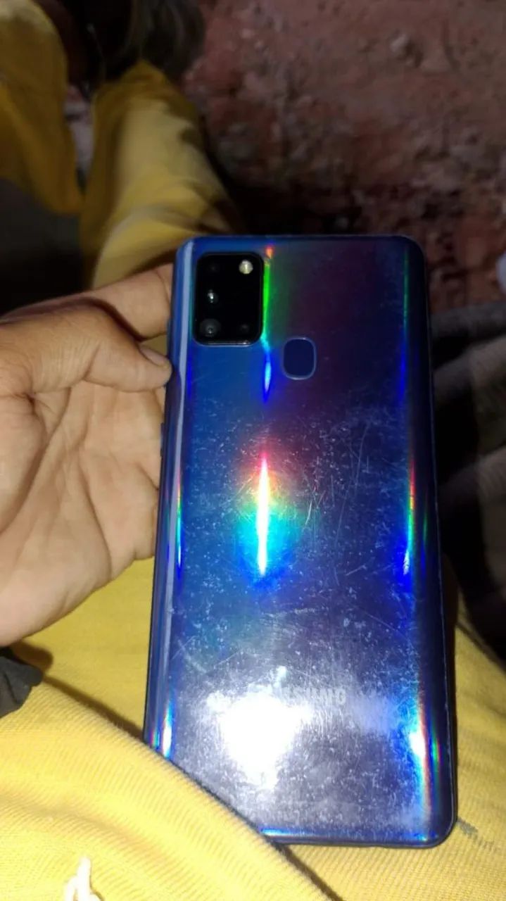 Vendo celular por 280 Galaxi a21s - Foto 3
