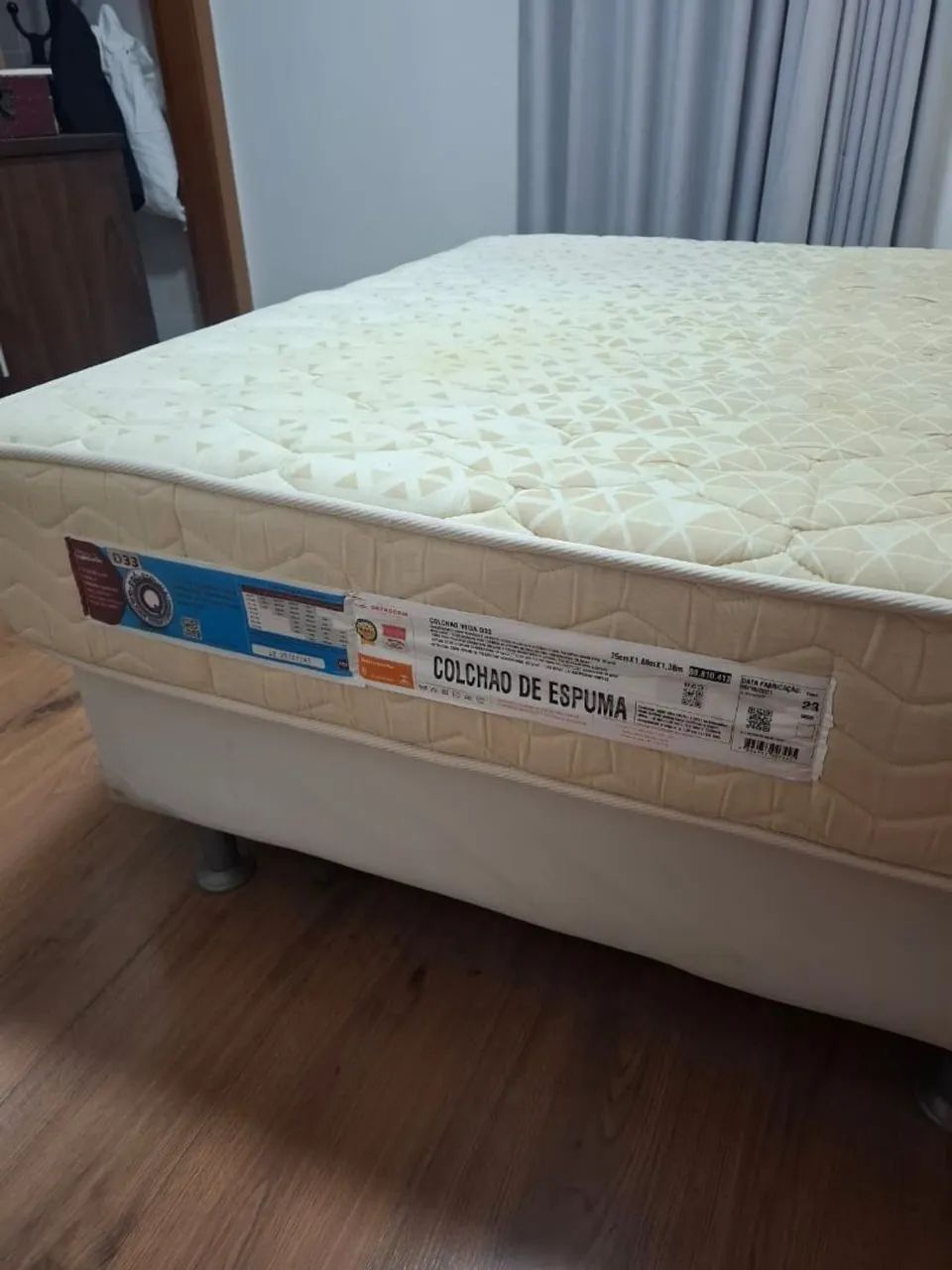 Cama box