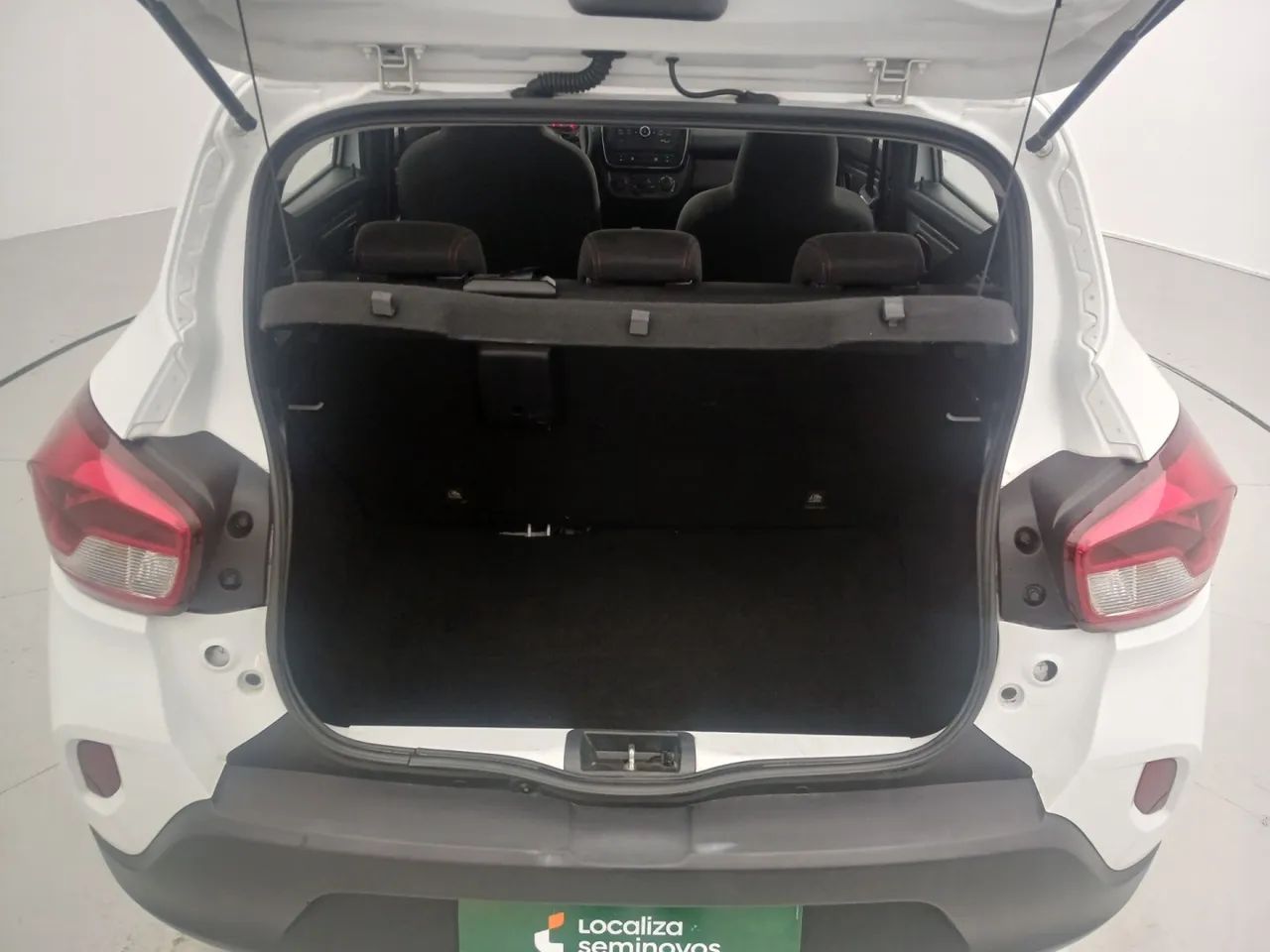 Renault Kwid 1.0 Zen, foto 9 de 18