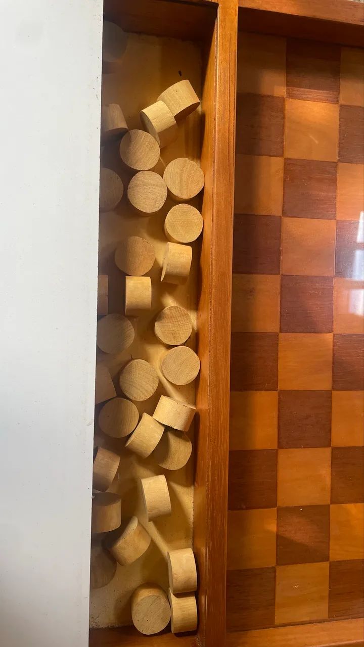 jogo de damas feito em madeira cedro (valor negociável) - Foto 4