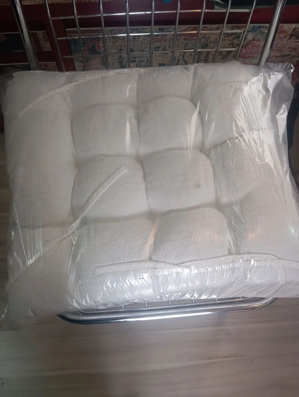 Cadeira em ação oxidado