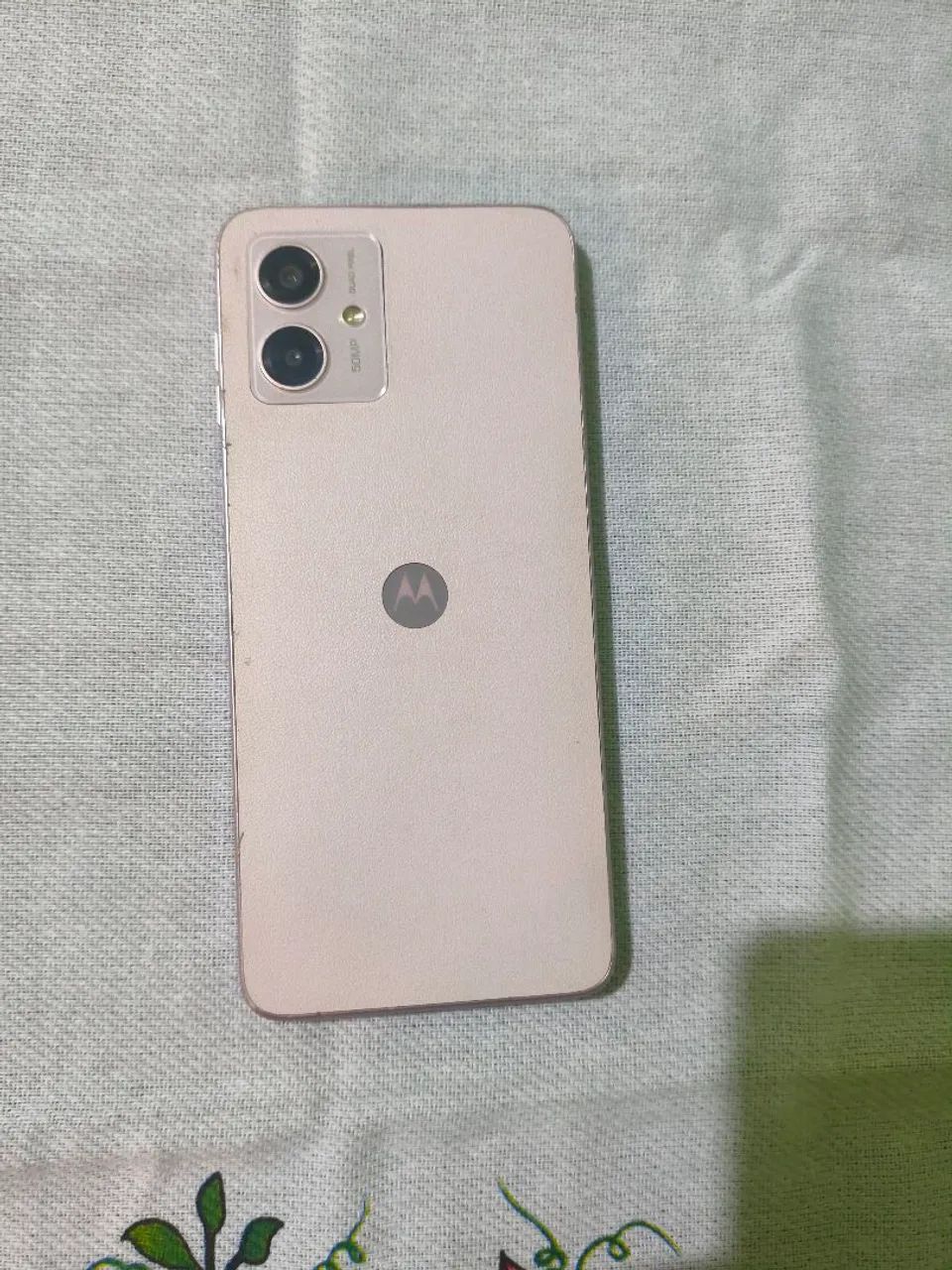 Moto g14 