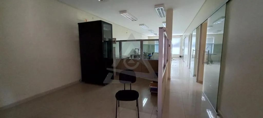Casa para alugar em Campinas, Taquaral, com 1 quarto, com 157 m² - Foto 5