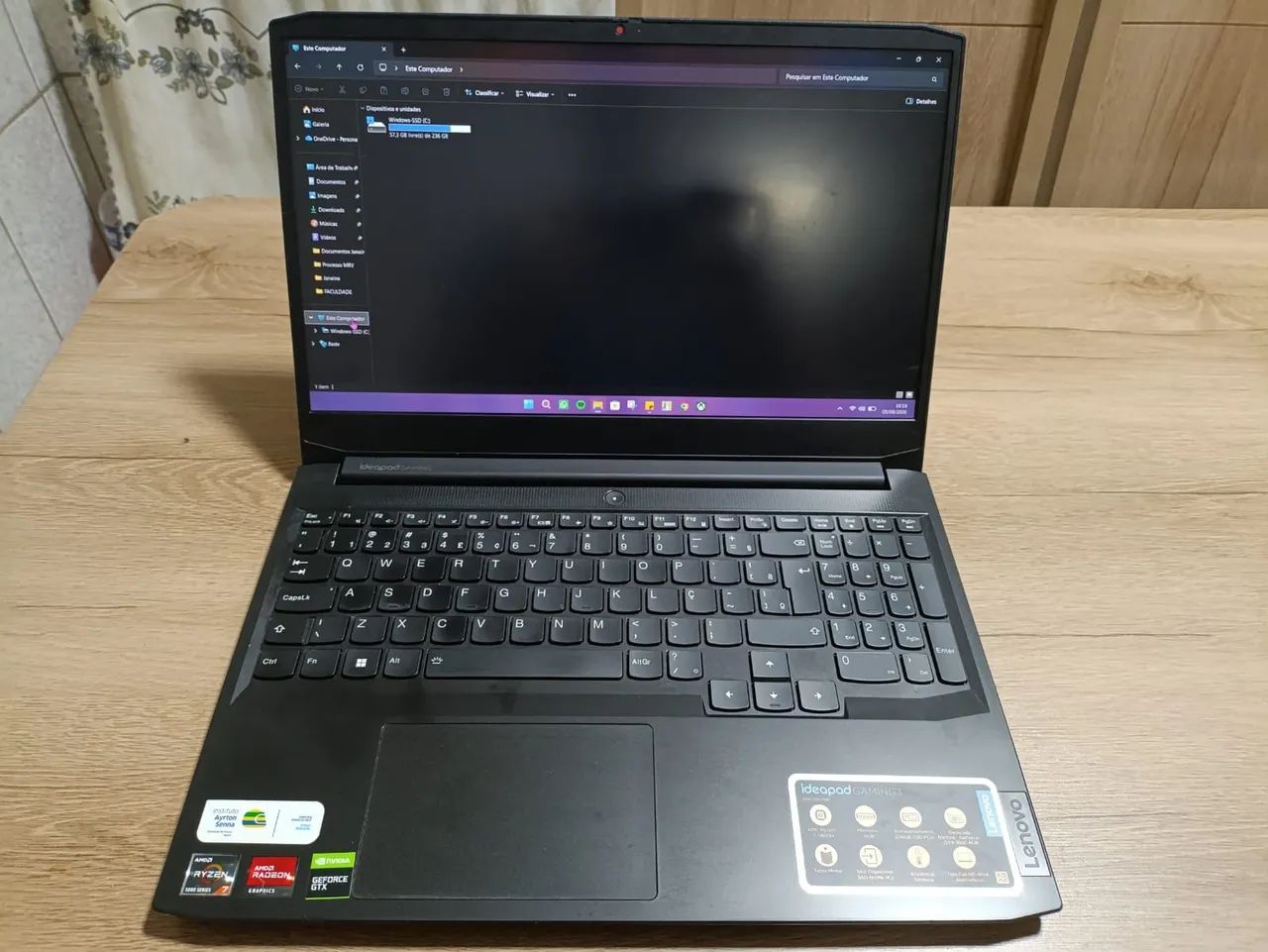 Lenovo Gaming 3 - Foto 2