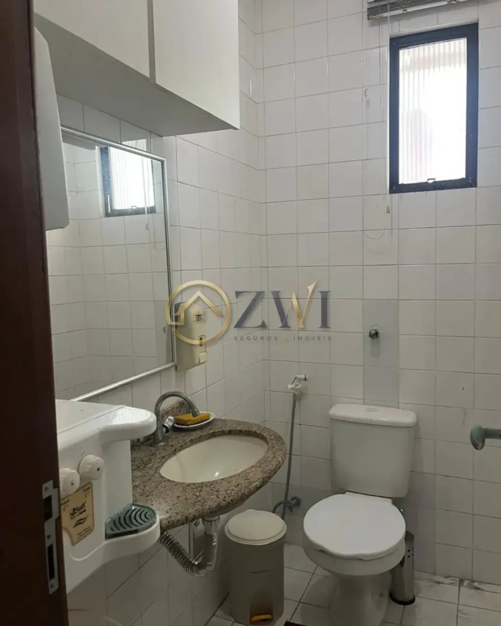 Sala Comercial com 3 cômodos | 94m² à venda na Barra - Foto 5