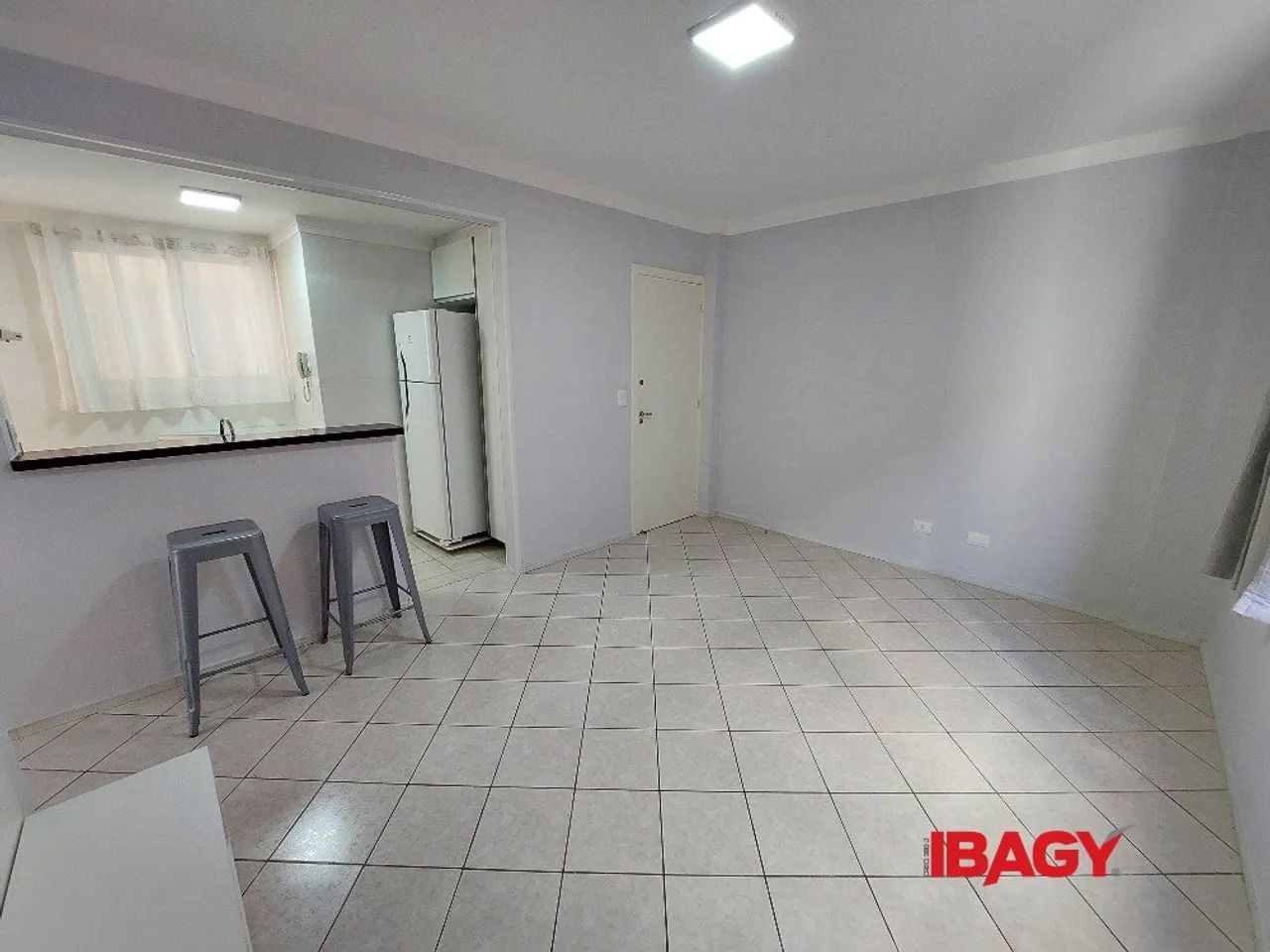 Excelente Apartamento 2 dormitório(s) em Centro - Florianópolis - Foto 3