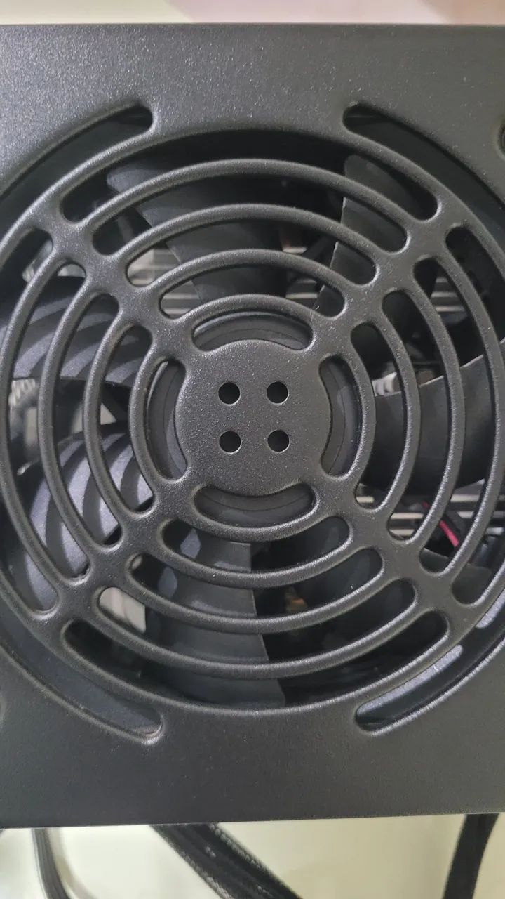 Fonte Corsair 650W - Foto 2