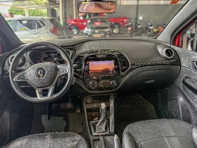 Renault Captur Intense 1.3 TB 16V Flex 5p Aut., foto 9 de 13