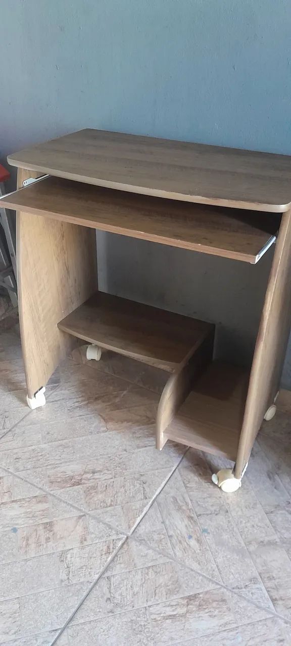 Mesa de computador  - Foto 2